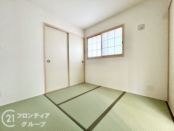 生駒郡三郷町立野南１丁目　新築一戸建て　第５　１号棟