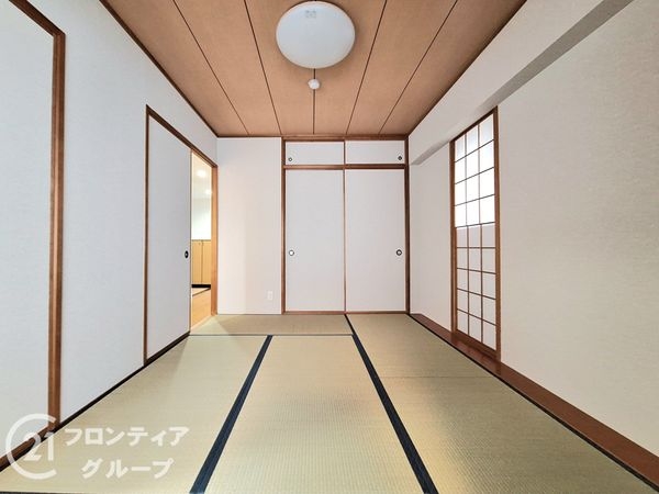 ローレルスクエア登美ヶ丘第1期6番館　中古マンション