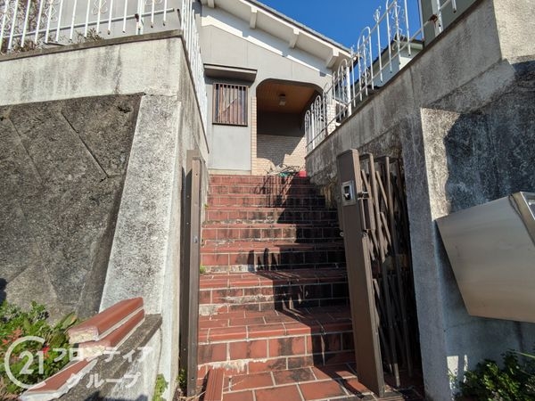 橿原市菖蒲町４丁目の中古一戸建て