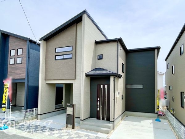 天理市前栽町　新築一戸建て　１期　５号棟