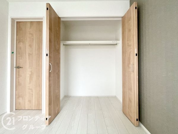 天理市前栽町　新築一戸建て　１期　６号棟