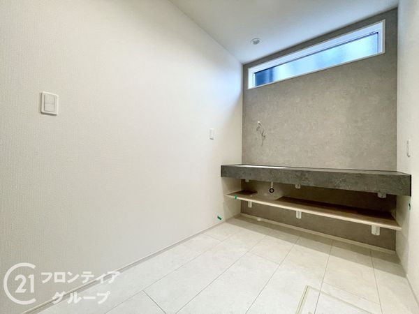 天理市前栽町　新築一戸建て　１期　７号棟