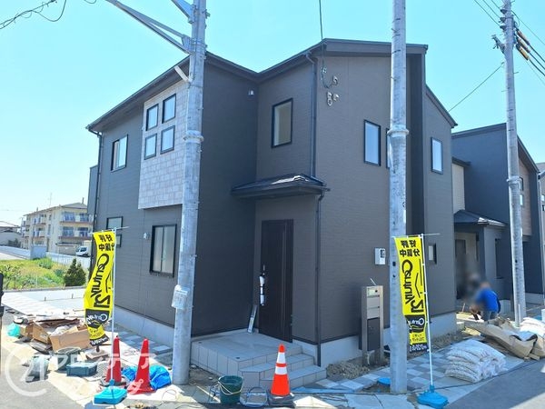 天理市前栽町　新築一戸建て　１期　７号棟