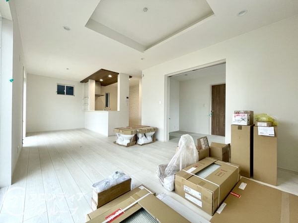 天理市前栽町　新築一戸建て　１期　７号棟