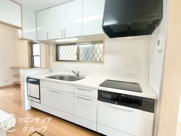 香芝市鎌田　中古一戸建て