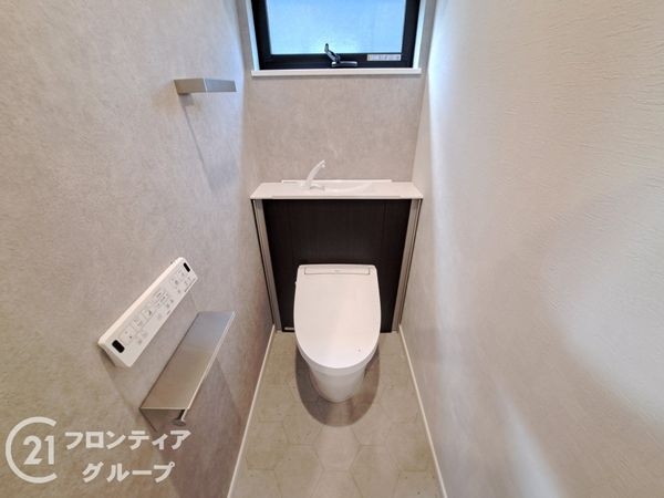 大和高田市東雲町　新築一戸建て