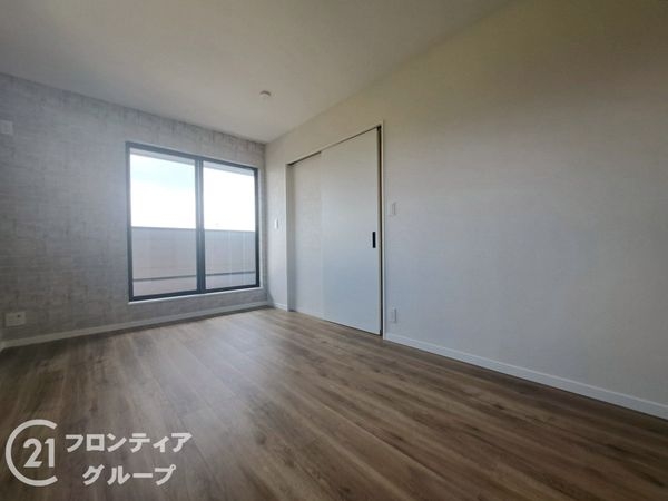 大和高田市東雲町　新築一戸建て
