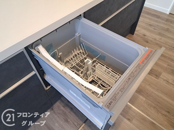 大和高田市東雲町　新築一戸建て