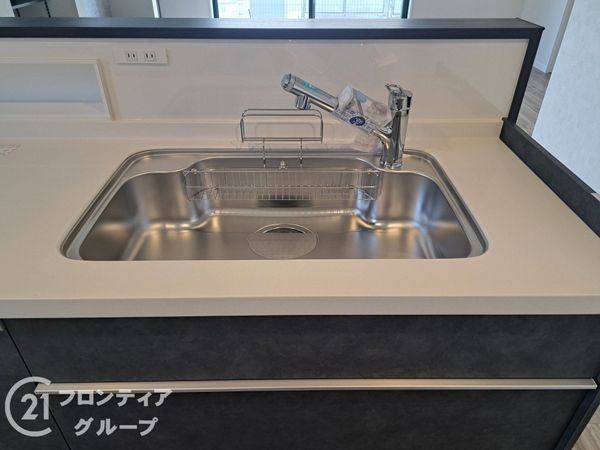 大和高田市東雲町　新築一戸建て