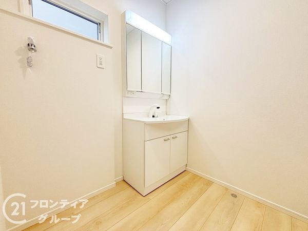 大和郡山市南井町　新築一戸建て　第9　2号棟