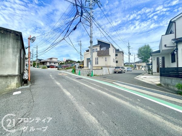 奈良市平松５丁目　新築一戸建て　3号棟
