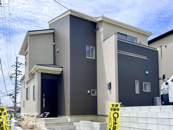 奈良市平松５丁目　新築一戸建て　2号棟