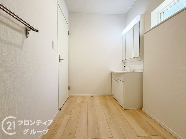 大和郡山市箕山町　新築一戸建て　１期　第２　４号棟
