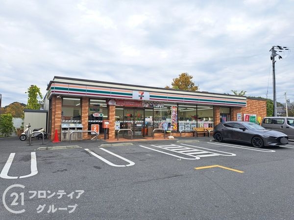 天理市櫟本町の中古一戸建て(セブンイレブン天理インター店)
