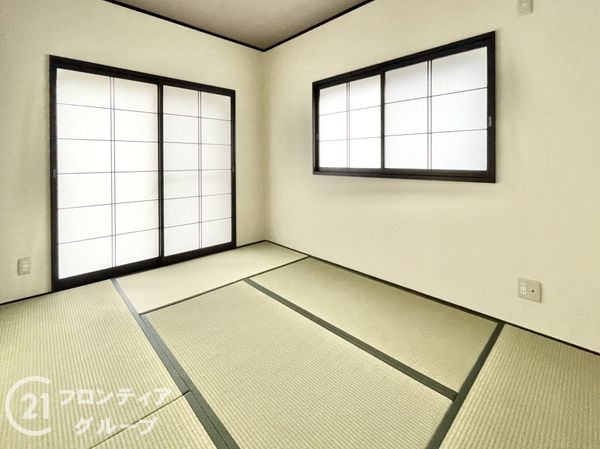 天理市櫟本町の中古一戸建て
