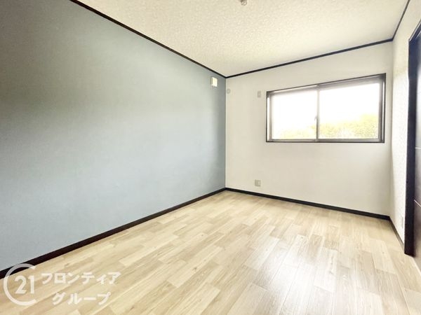 天理市櫟本町の中古一戸建て