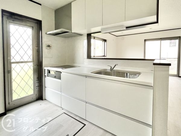 天理市櫟本町　中古一戸建て