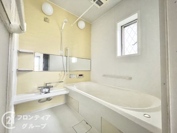 天理市櫟本町　中古一戸建て