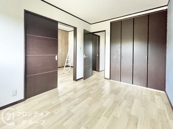 天理市櫟本町の中古一戸建て