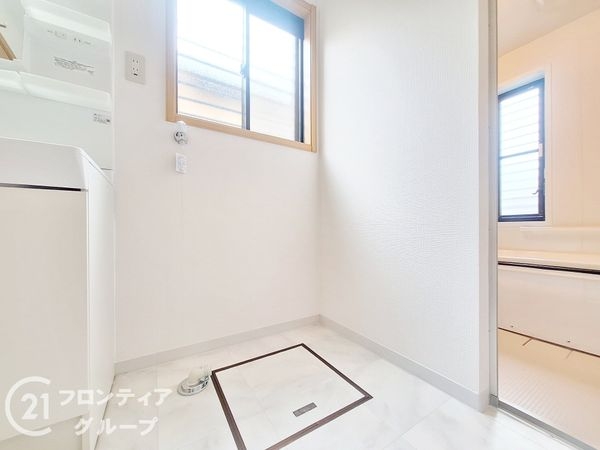 大和郡山市小南町の中古一戸建て