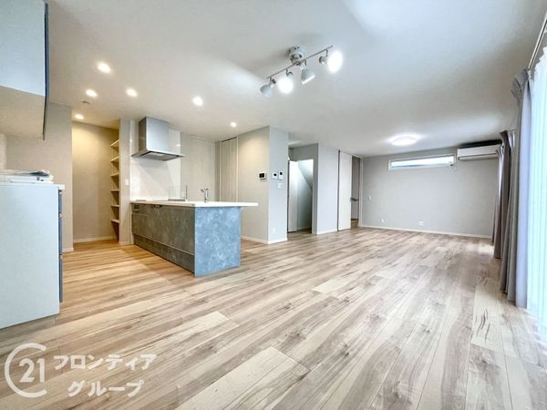 大和郡山市九条町　中古一戸建て