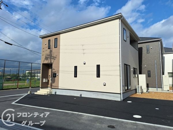 大和郡山市小南町　新築一戸建て　第2　3号棟