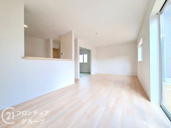大和郡山市小南町　新築一戸建て　第2　3号棟
