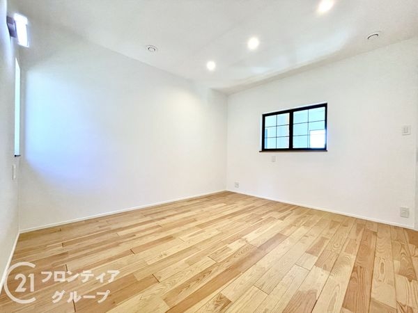 奈良市あやめ池北２丁目　新築一戸建て　全１区画