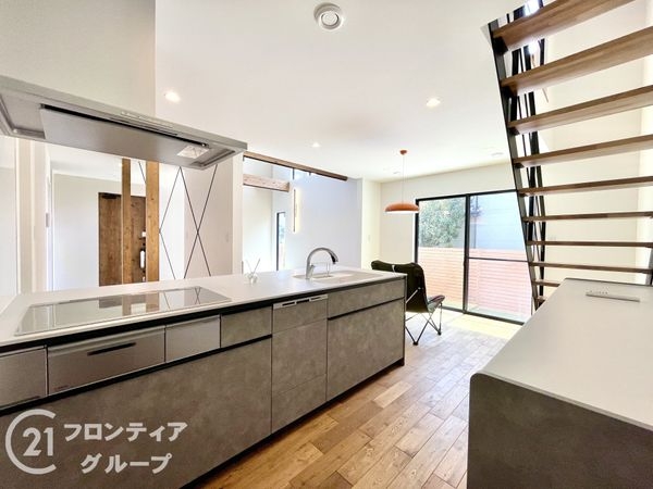 奈良市あやめ池北２丁目　新築一戸建て　全１区画