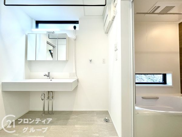 奈良市あやめ池北２丁目　新築一戸建て　全１区画