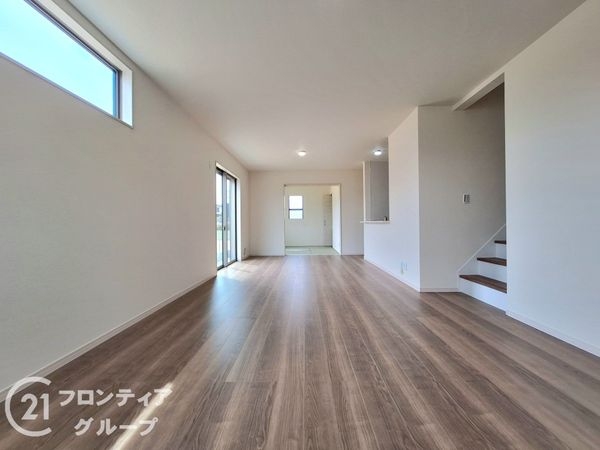 奈良市平松４丁目　新築一戸建て　４期　全１区画