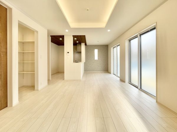 橿原市上品寺町　新築一戸建て　１号棟