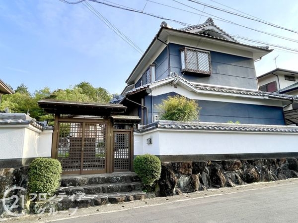 生駒郡三郷町立野南２丁目の中古一戸建て