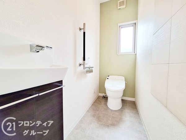 生駒市小平尾町の中古一戸建て