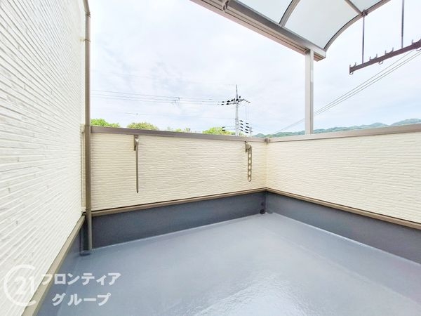 生駒市小平尾町の中古一戸建て