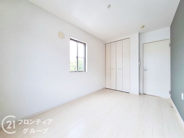 生駒市小平尾町の中古一戸建て