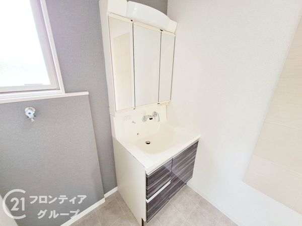 生駒市小平尾町の中古一戸建て