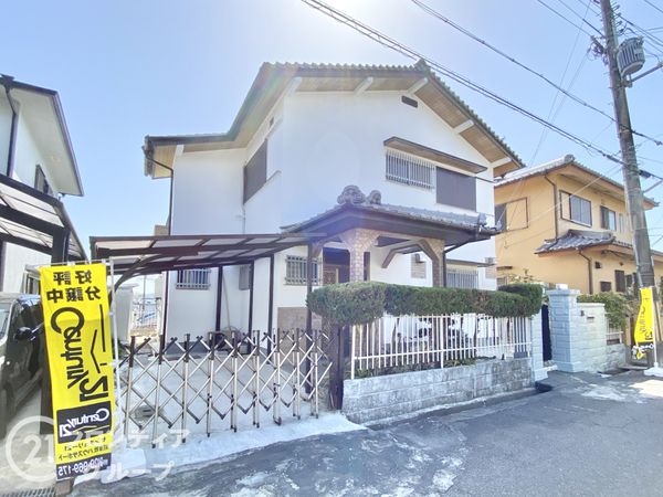生駒郡平群町大字梨本　中古一戸建て