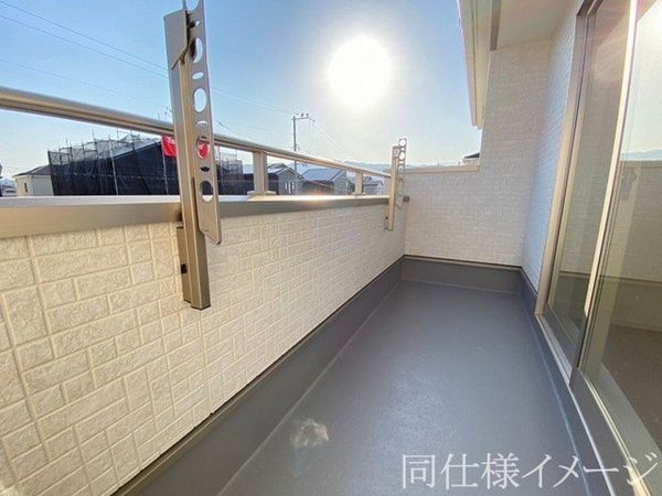 大和高田市曽大根２丁目　新築一戸建て　１号棟