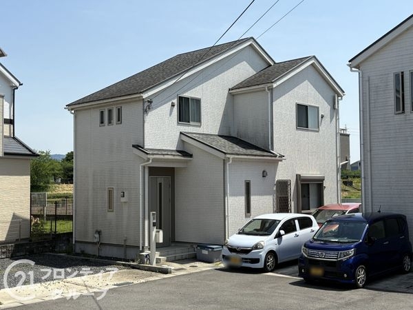 木津川市木津南後背　中古一戸建て