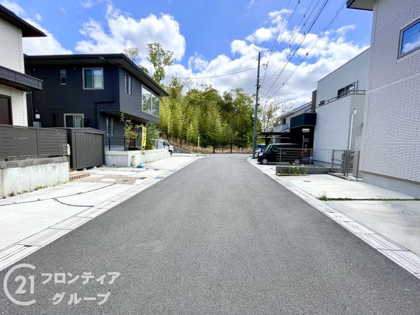 奈良市宝来町の中古一戸建て