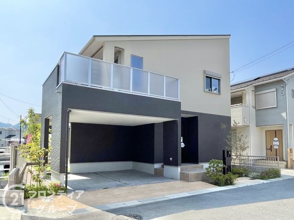 香芝市磯壁５丁目　新築一戸建て　3号棟