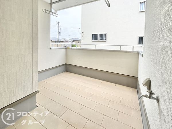 香芝市磯壁５丁目　新築一戸建て　4号棟
