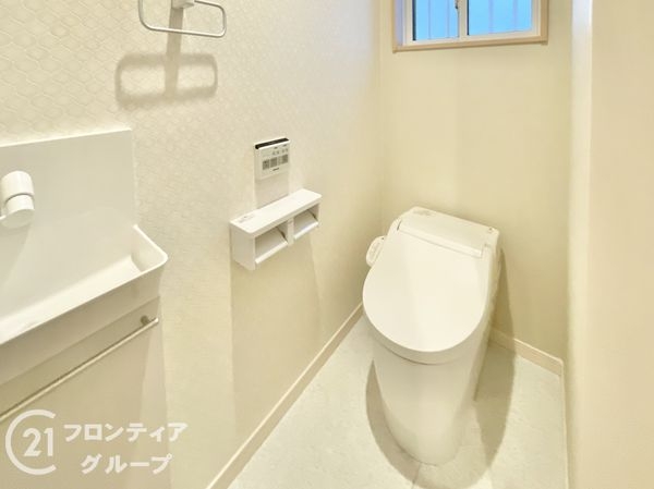 香芝市磯壁５丁目　新築一戸建て　5号棟