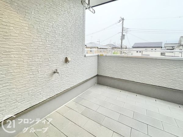 香芝市磯壁５丁目　新築一戸建て　5号棟