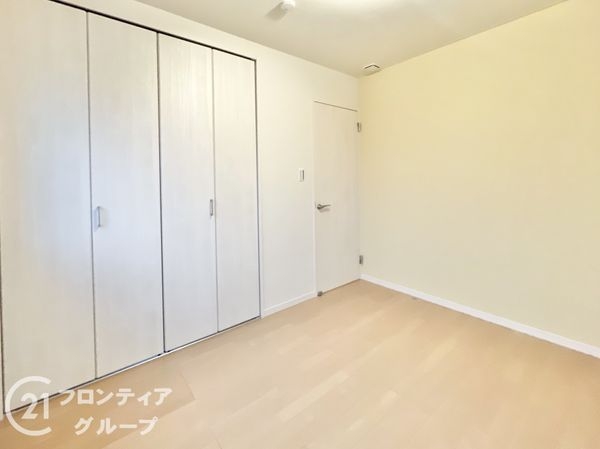 香芝市磯壁５丁目　新築一戸建て　5号棟