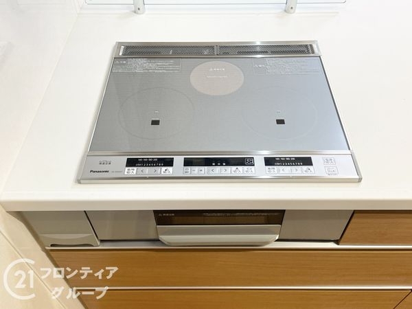 香芝市磯壁５丁目　新築一戸建て　5号棟
