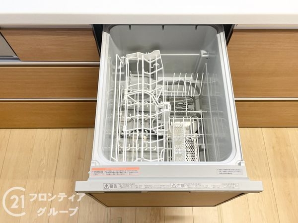 香芝市磯壁５丁目　新築一戸建て　5号棟