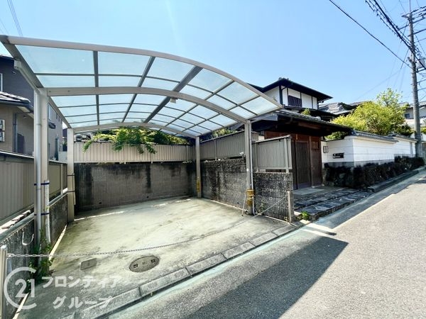 生駒市小瀬町の中古一戸建て