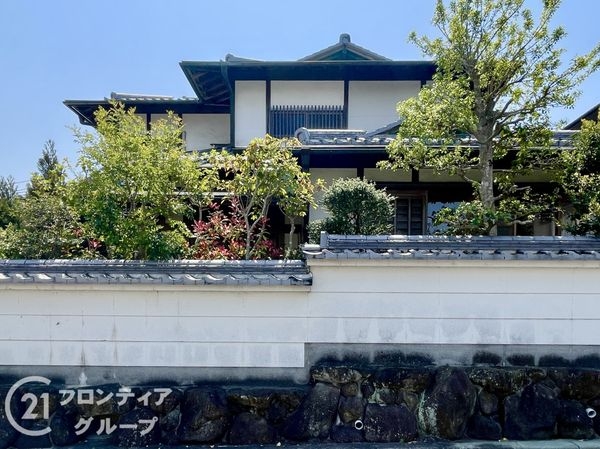 生駒市小瀬町の中古一戸建て